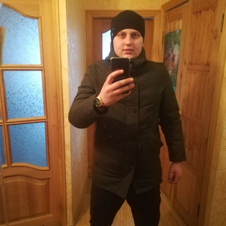  ,   Myrhik, 27 ,   