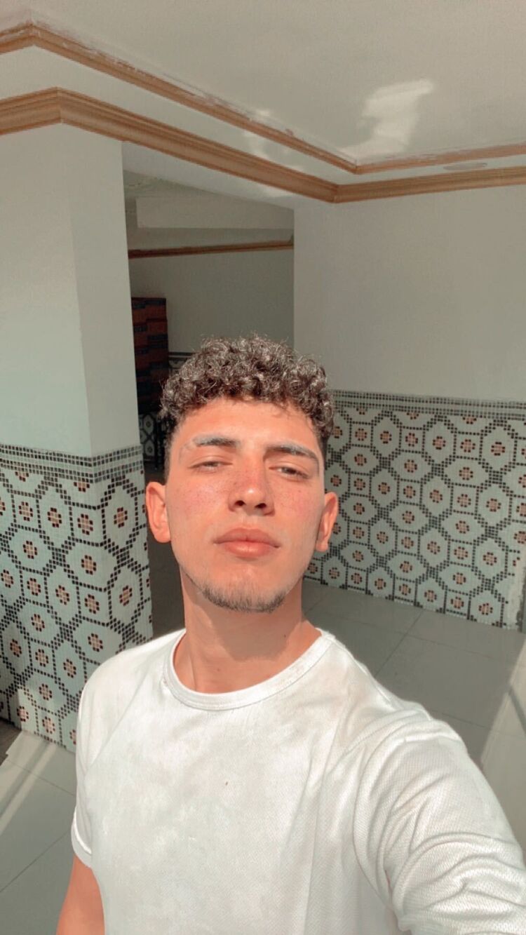  35960160  Kadir, 26 ,    Alanya