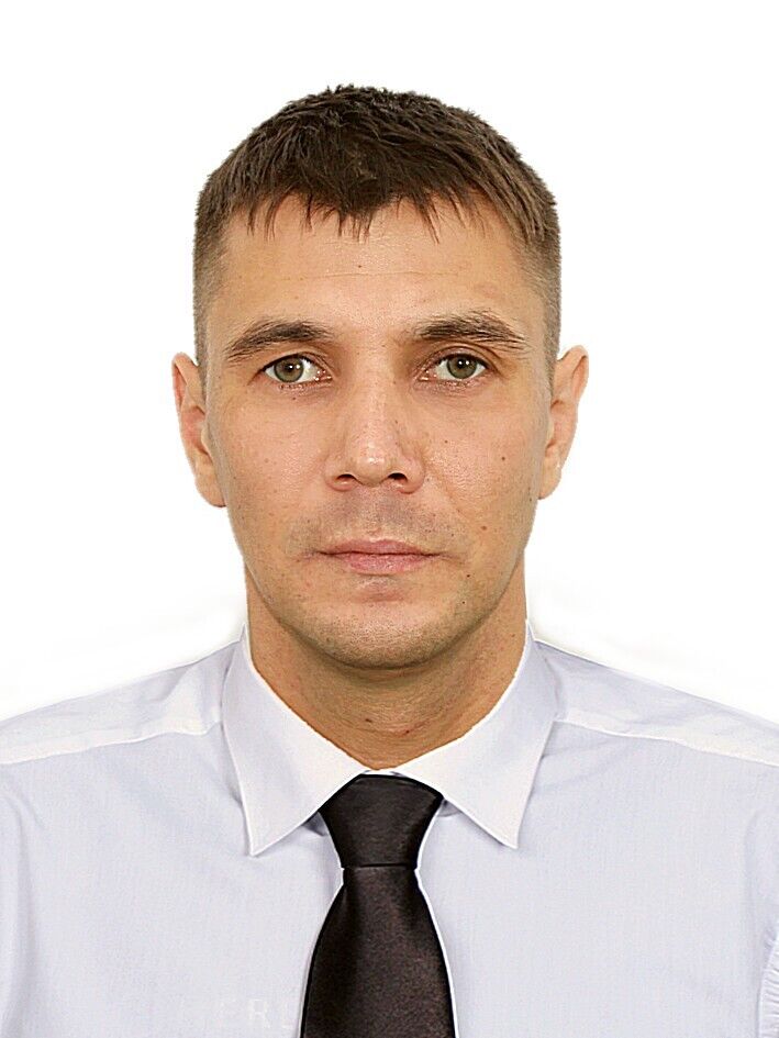  ,   Sergei, 35 ,   