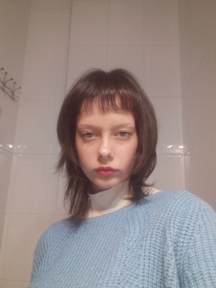  29894030  Kaeyanyaa, 20 ,    