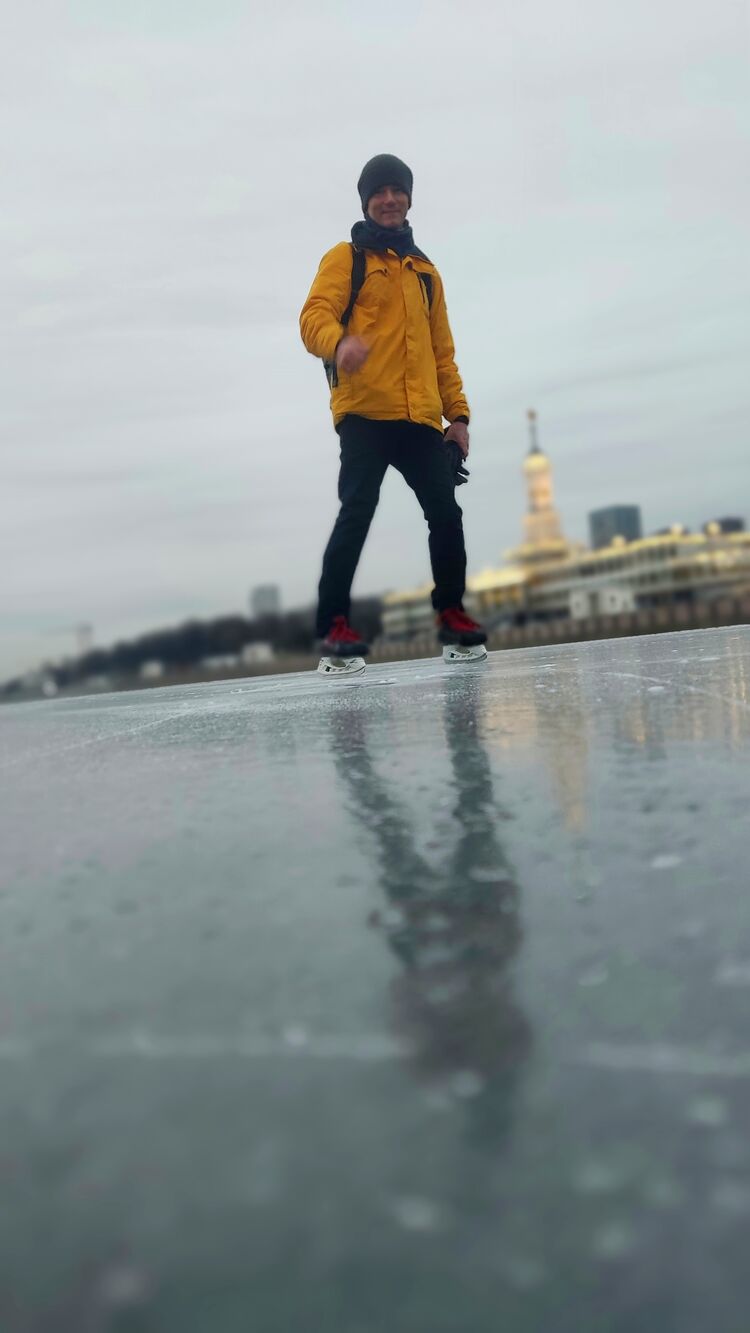  49168750  , 44 ,    