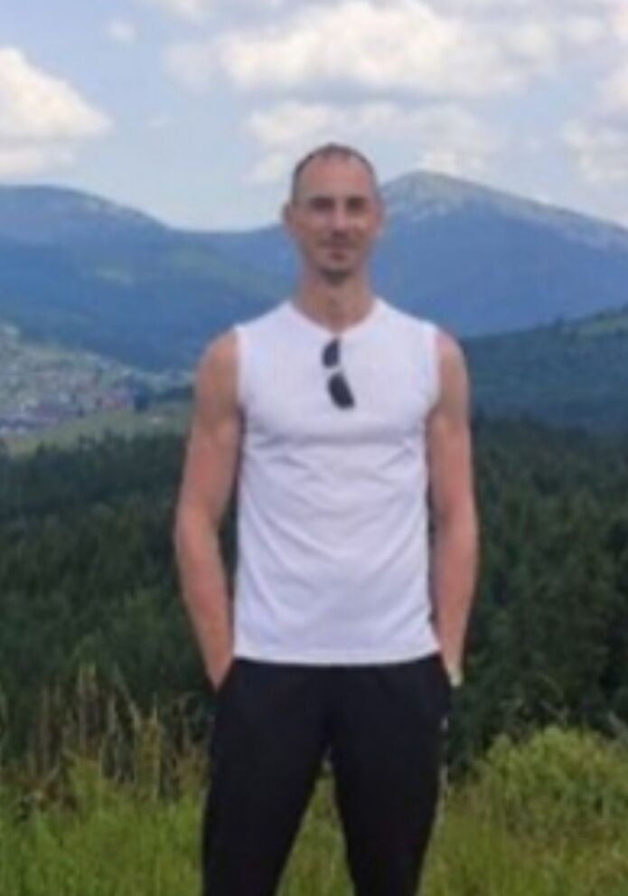 ���� 25437740 ������� �����, 44 ����, ���� ���������� � ������������