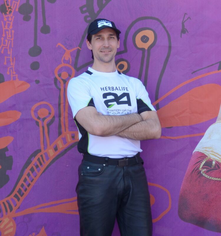  28338220  Denis, 43 ,    Albury