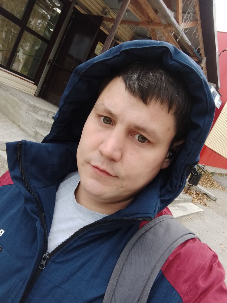  29599540  Nikolai, 30 ,    