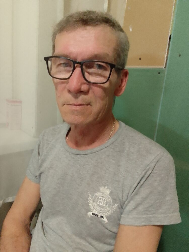  38578480  Nikolai, 63 ,    
