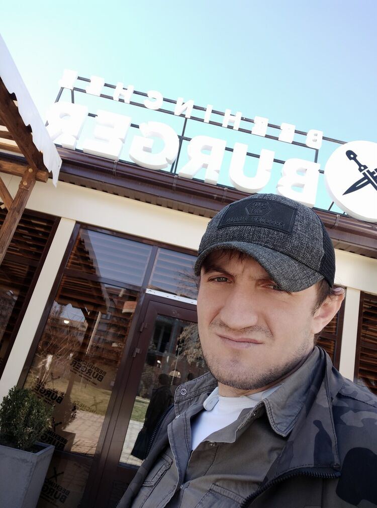 ���� 19423420 ������� OmAr, 32 ����, ���� ���������� � ������