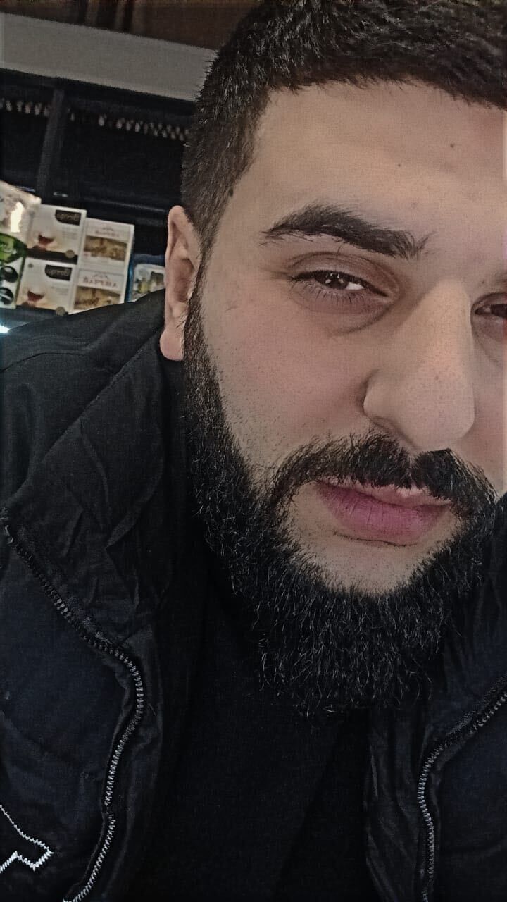  42603790  , 35 ,    
