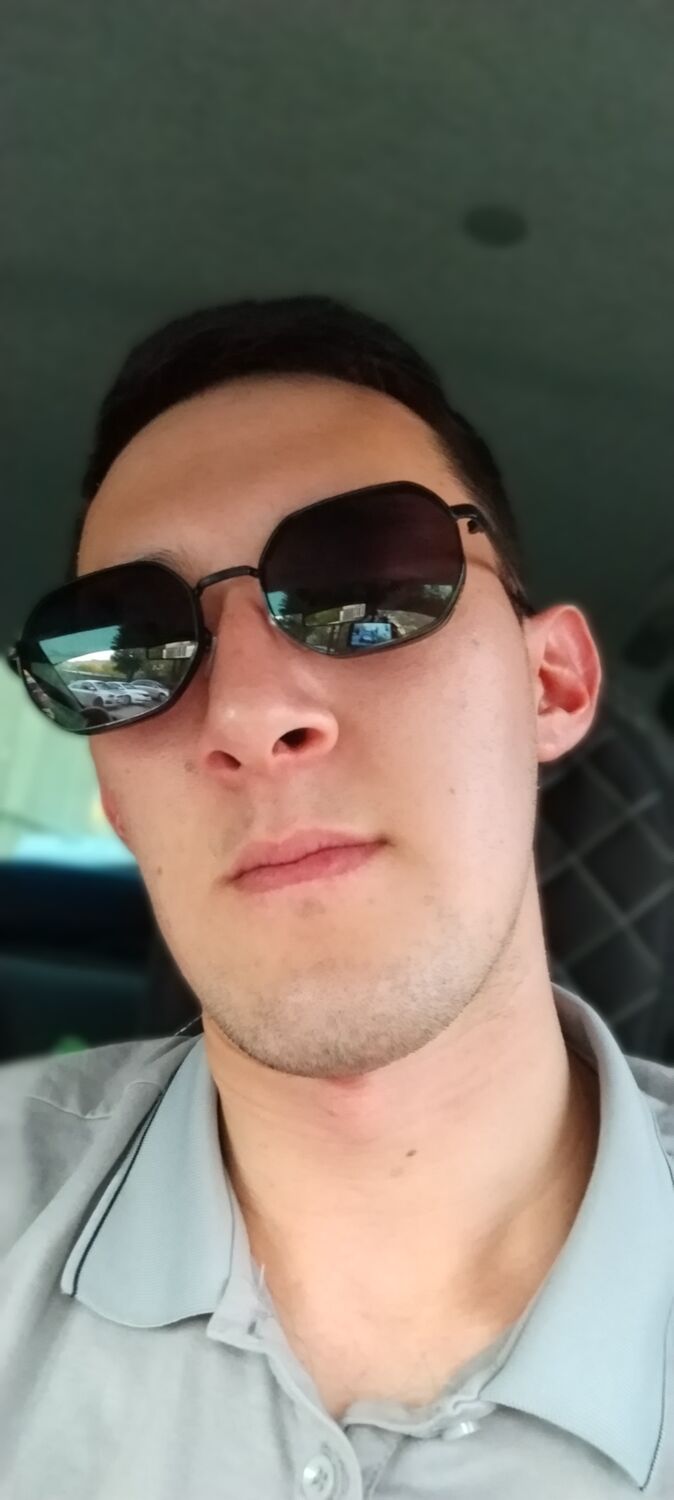 48773310  , 23 ,    