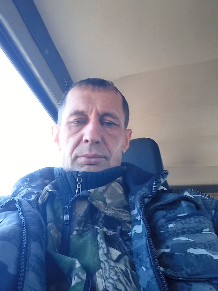  25604690  , 47 ,    