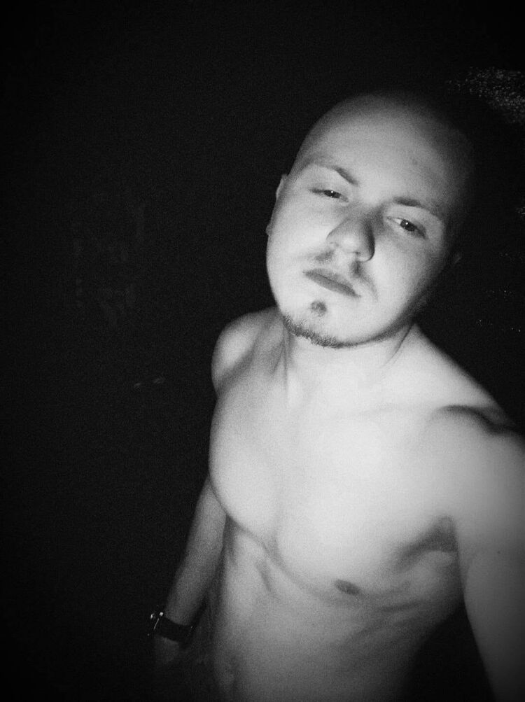  ,   Vitalik, 27 ,   ,   
