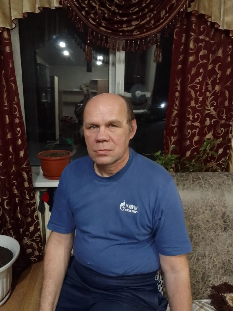  35388420  Sergey, 59 ,    
