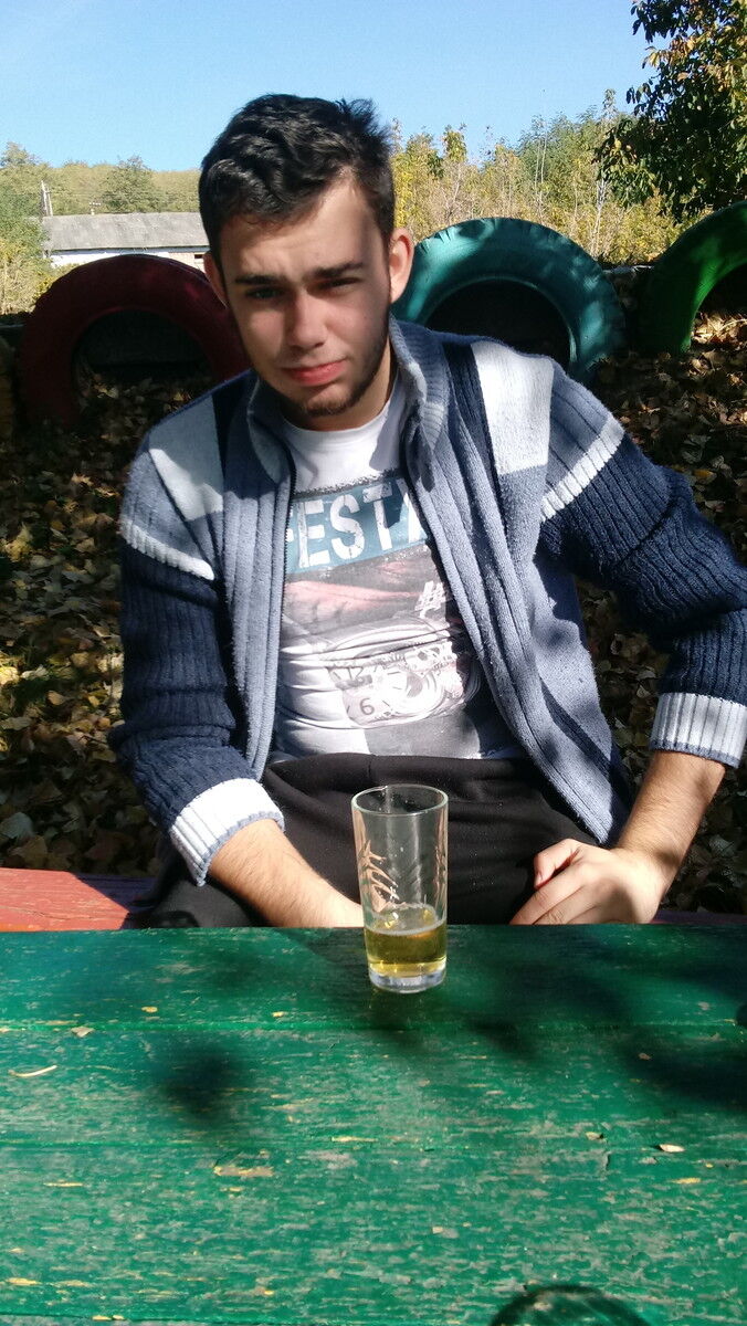  ,   Maksim, 28 ,   ,   , c 