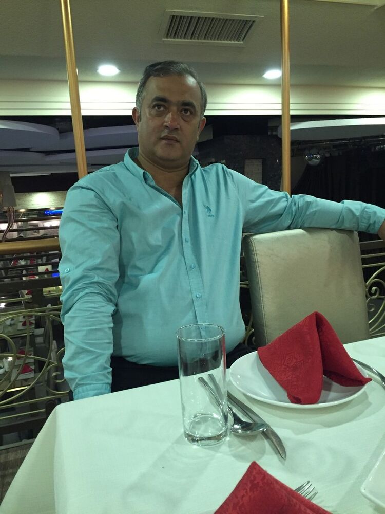  ,   Kamil, 55 ,   
