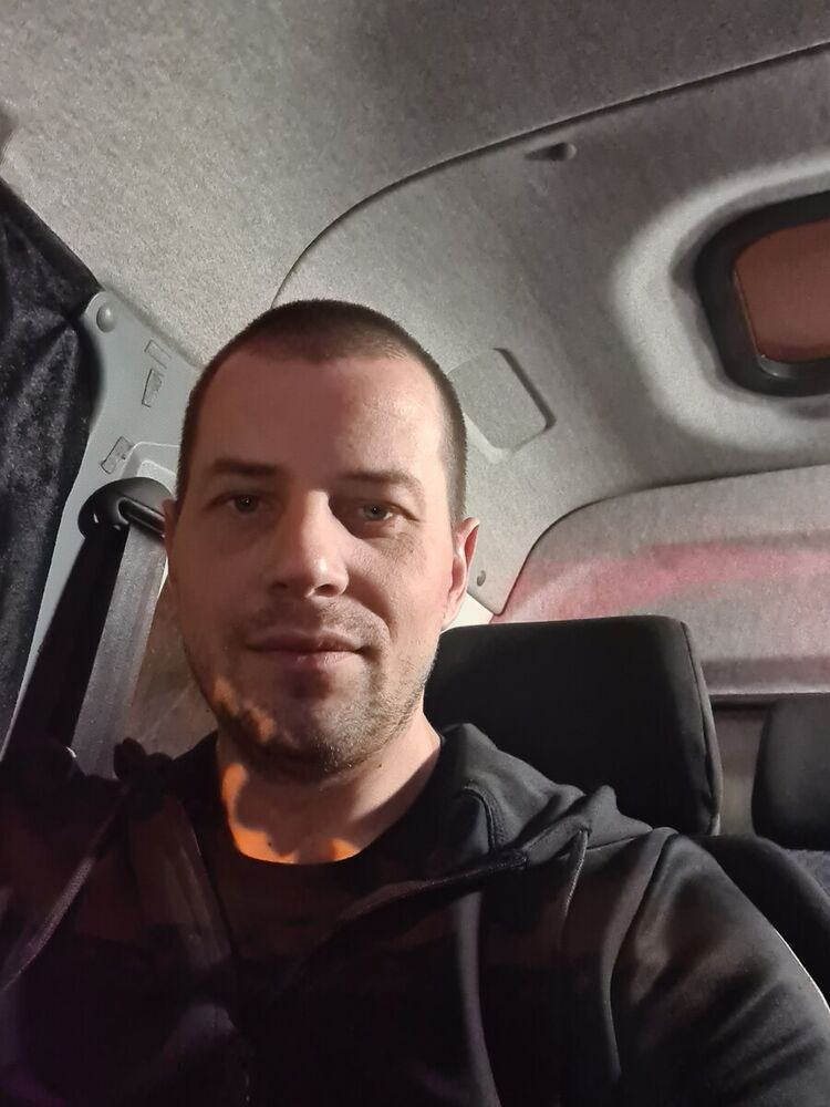  22238170  , 38 ,    