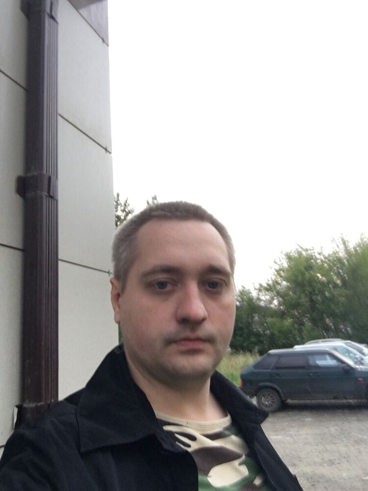  21929520  Vlad, 39 ,     