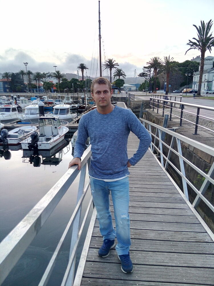  ,   Igors, 39 ,   ,   , c 
