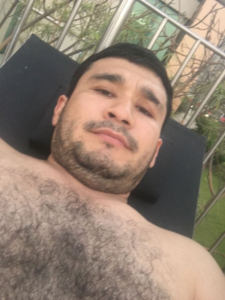  30513750  Farrux, 37 ,    