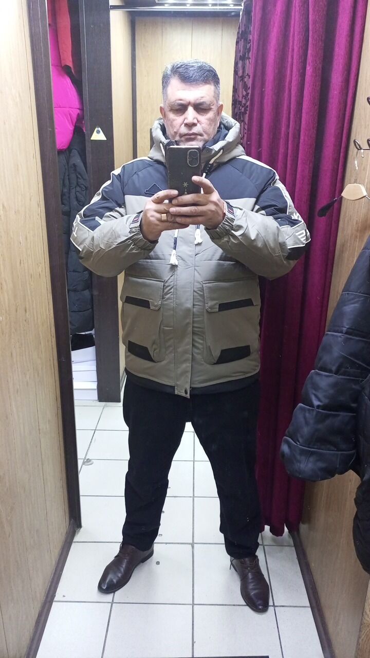  48089680  , 53 ,    