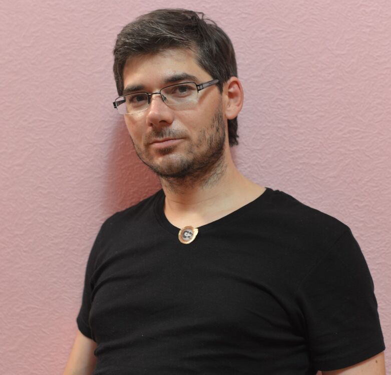 ���� 6256410 ������� �������, 52 ����, ���� ���������� � ����������