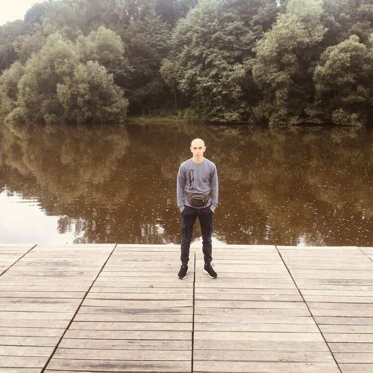  23735720  Vadim, 23 ,    