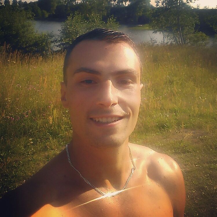  ,   Roman, 32 ,   ,   