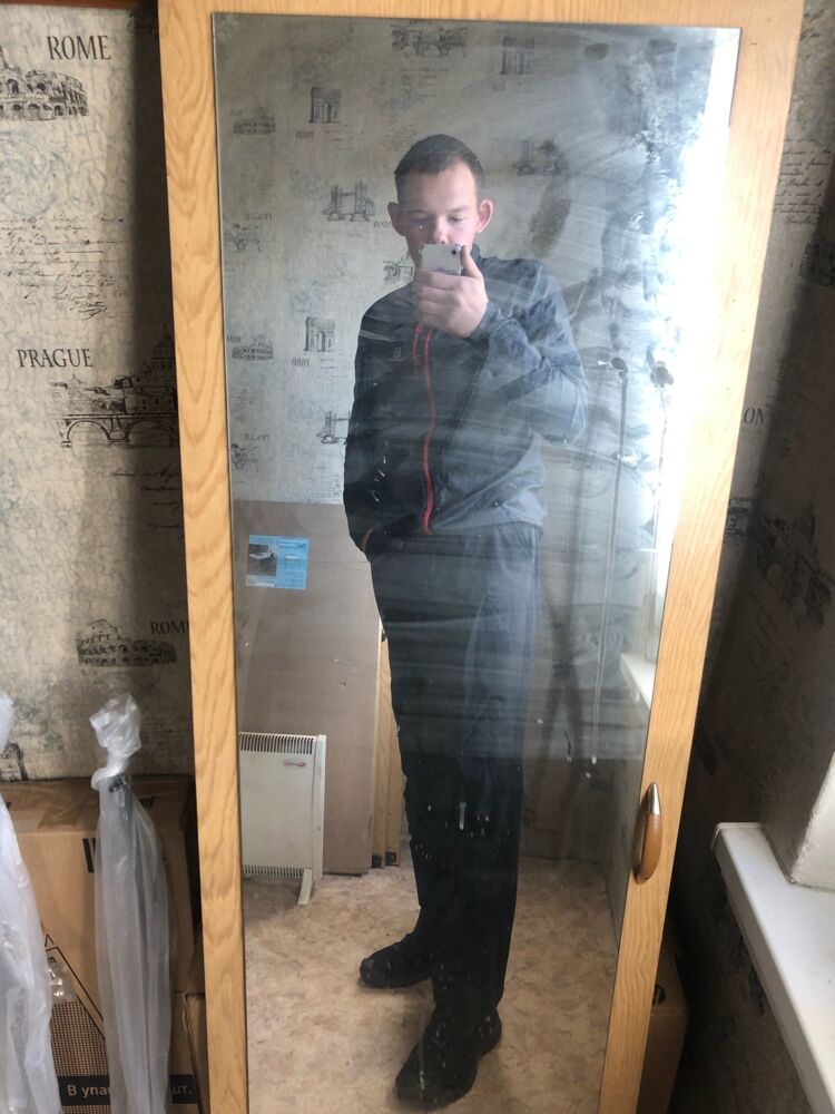  44209350  , 21 ,    