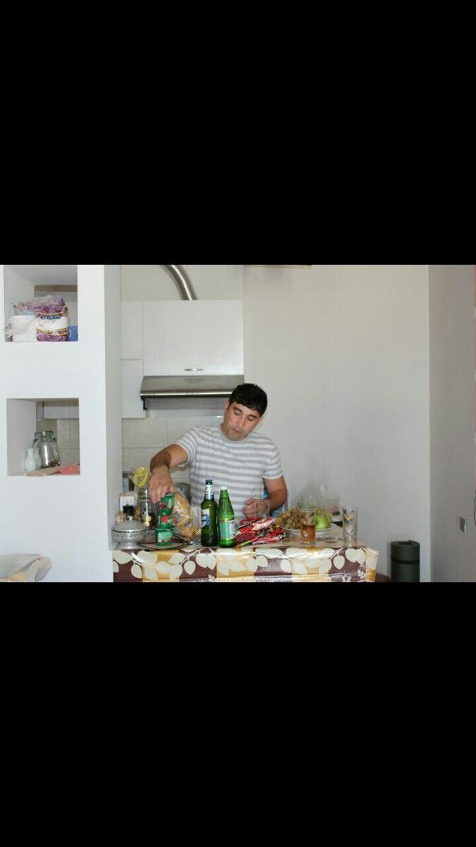  8173090  Vasif, 37 ,    