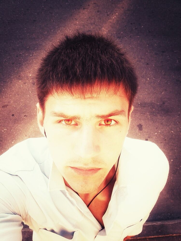  ,   Slava, 28 ,   