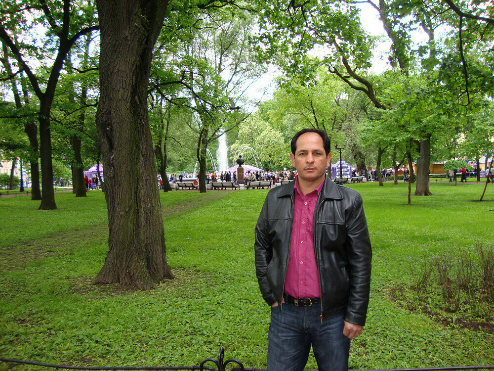  ,   Zenal, 52 ,     , c 