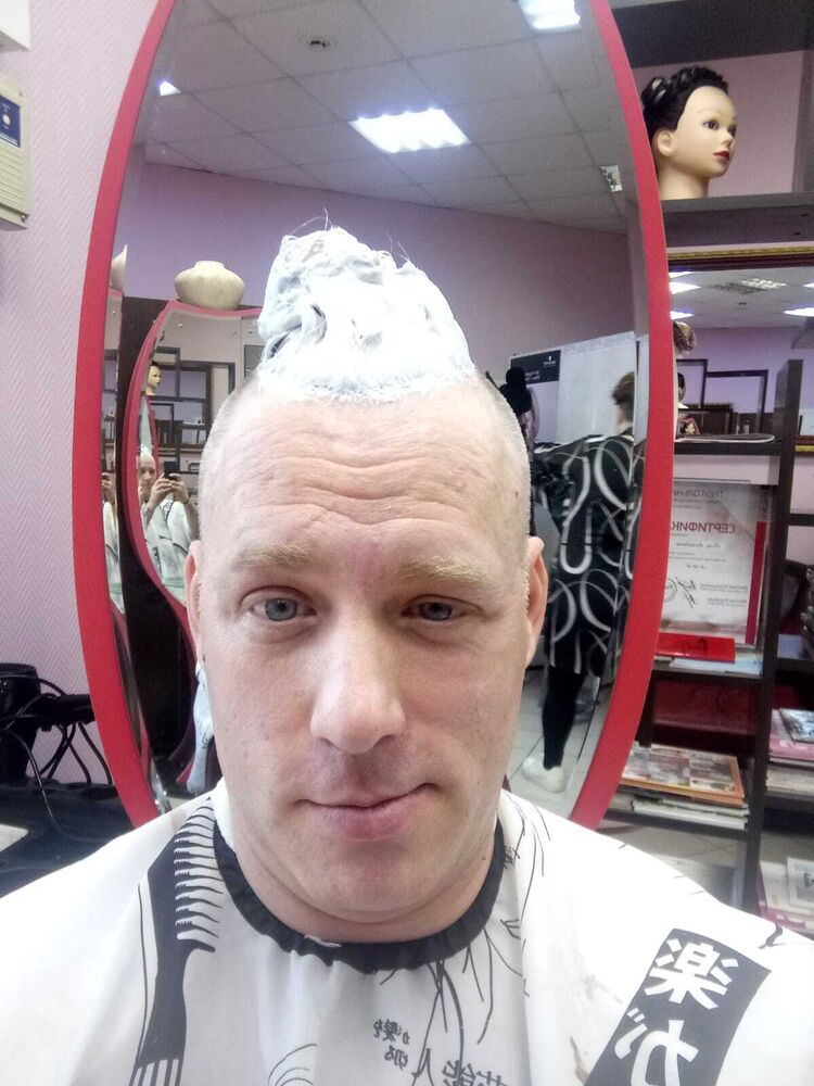  36598770  Evgeny, 44 ,    