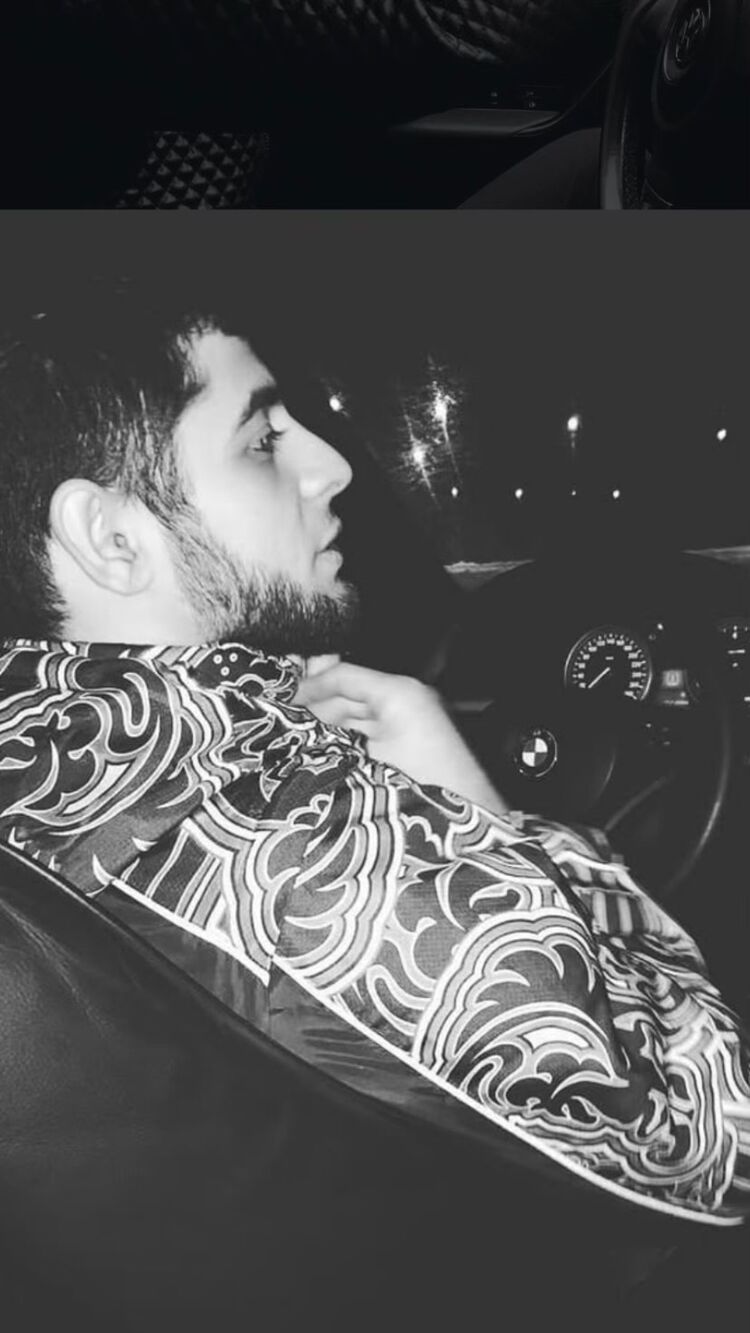  52217170  Samir, 30 ,    