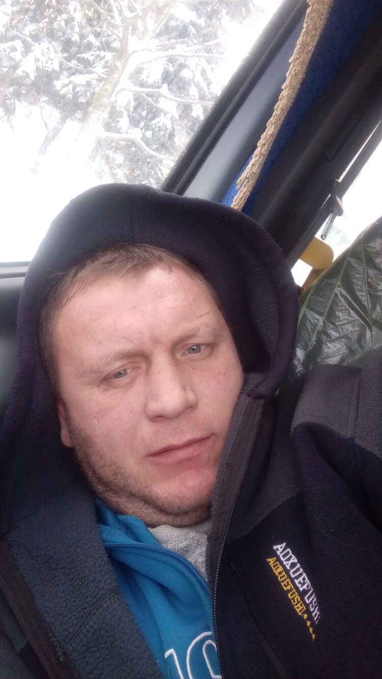  50878420  , 42 ,    