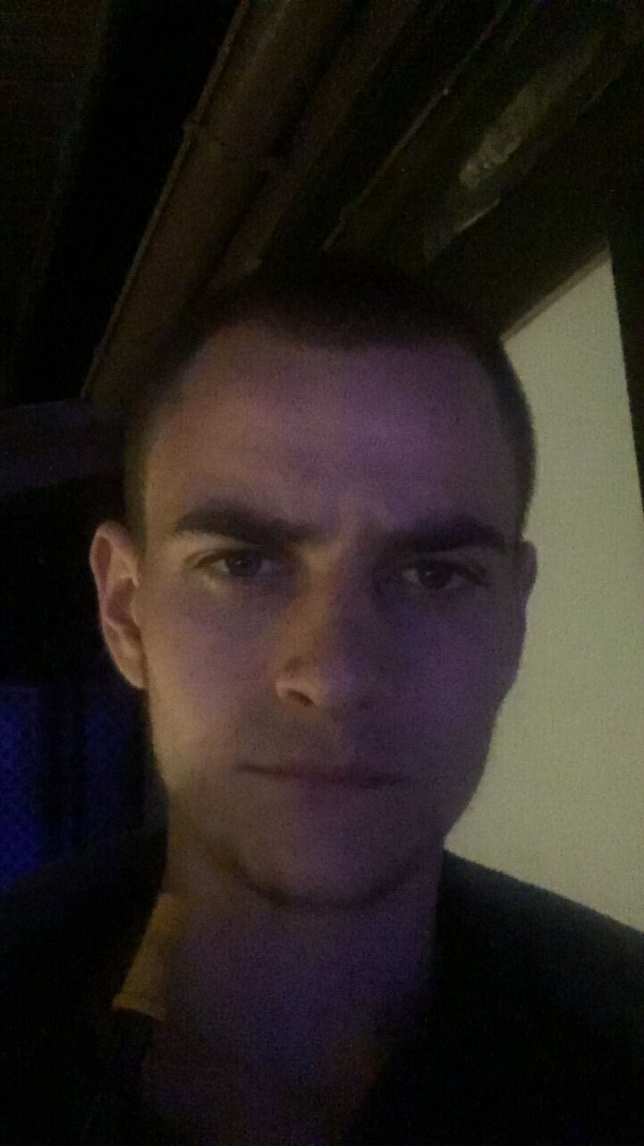  24503960  , 28 ,    