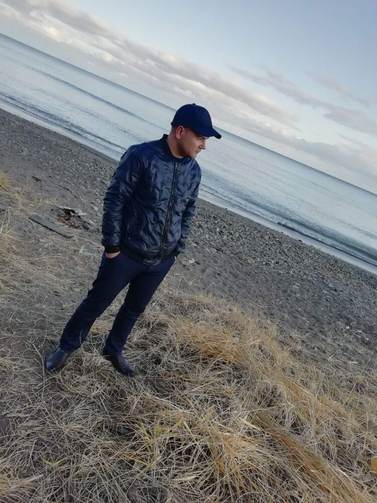  28627730  , 34 ,    