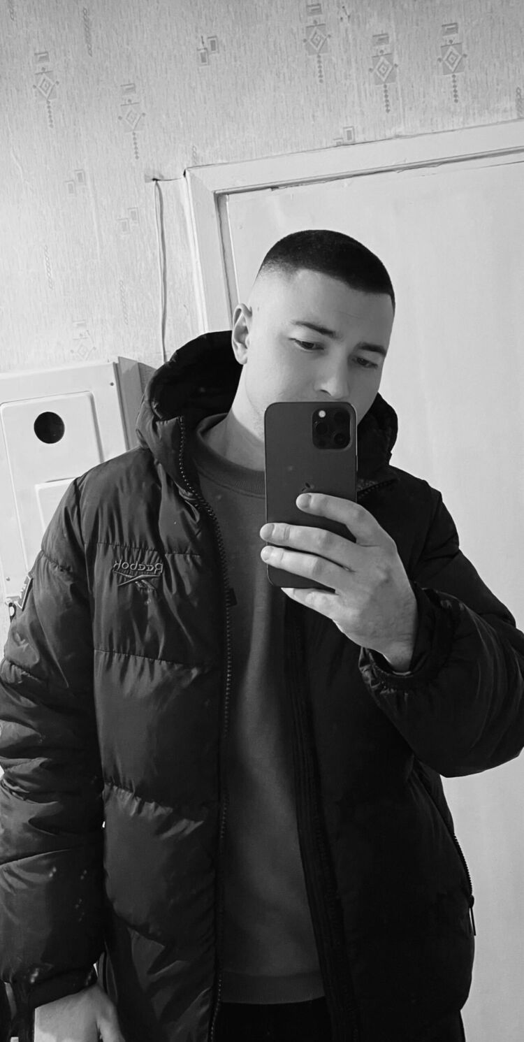  48295160  , 27 ,    