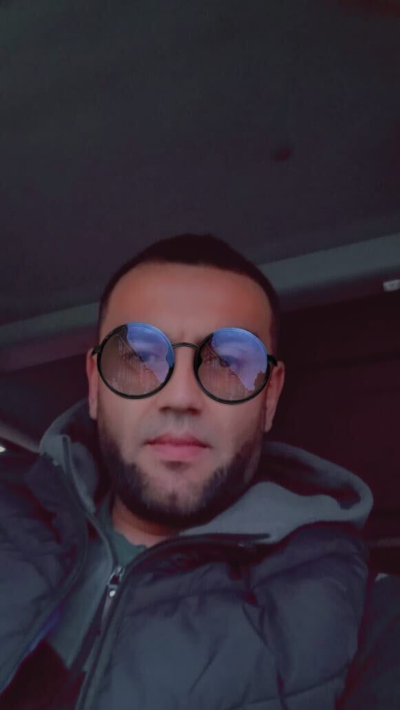  52125800  Alisher, 34 ,     