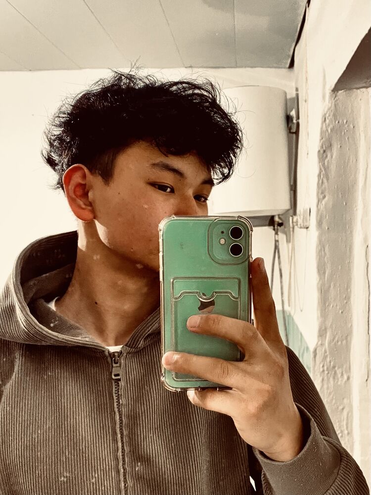 ���� 52431860 ����� �������, 19 ���, ���� ���������� � ������