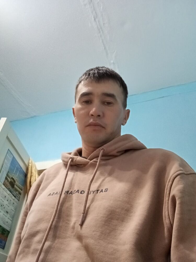  46968810  , 29 ,    