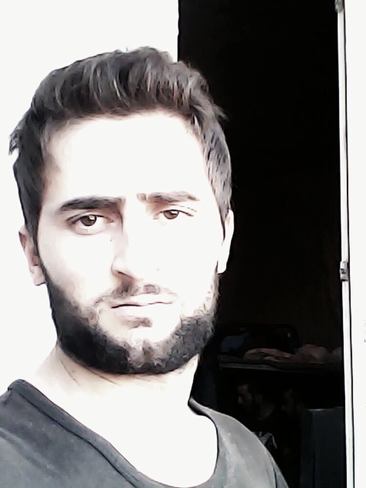  ,   Abduvalijoni, 29 ,   