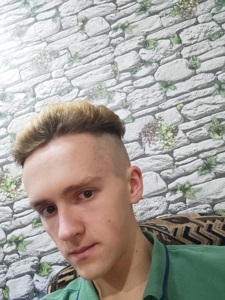  24261470  , 23 ,    