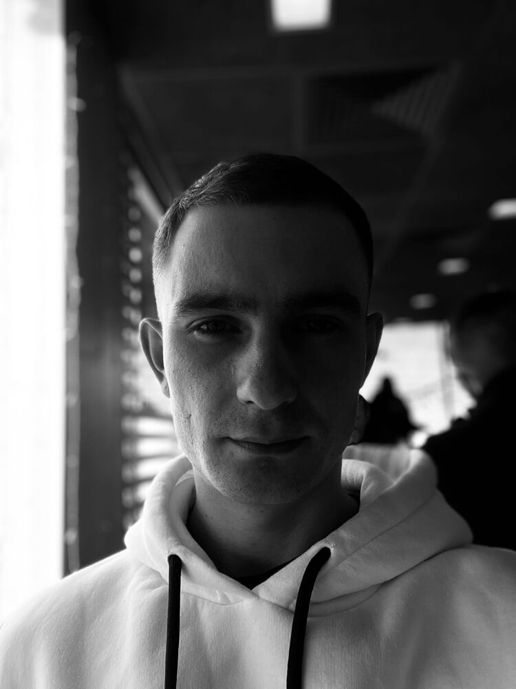 ���� 25695250 ������� ��������, 28 ���, ���� ���������� � �������-��-����