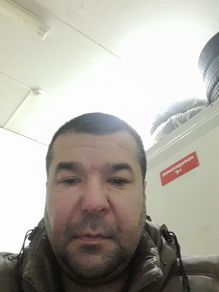  47654260  Firuz, 44 ,    