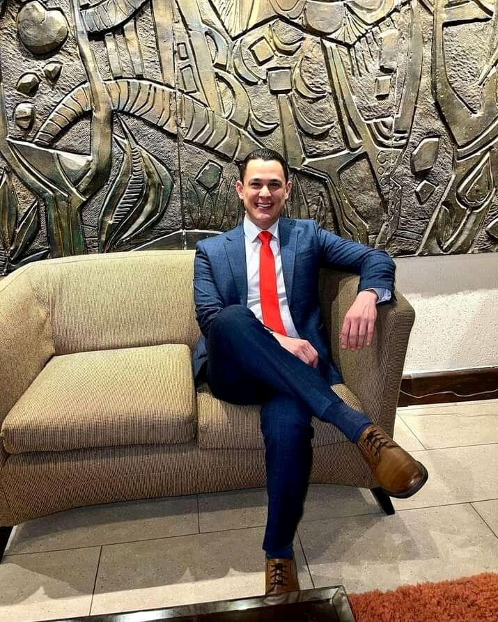  46645220  Gary carr, 57 ,    