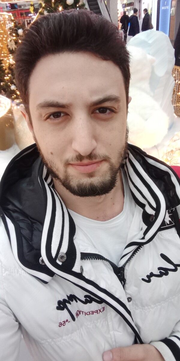  18496850  , 28 ,    