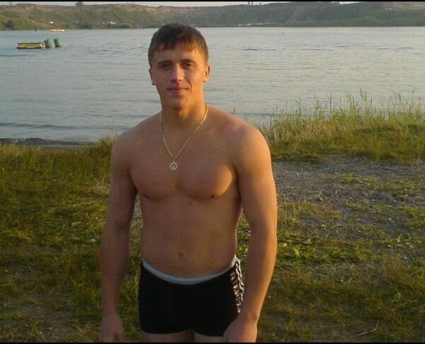 7918980  Nikavib90, 35 ,    