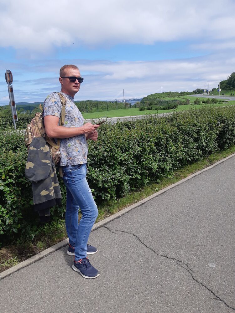 ���� 32467200 ������� ������, 42 ����, ���� ���������� � ������������