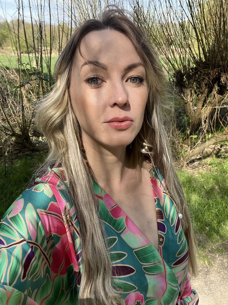  Gelsenkirchen,   Tania, 38 ,   ,   , c 