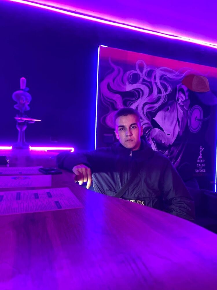  53237230  , 18 ,    -