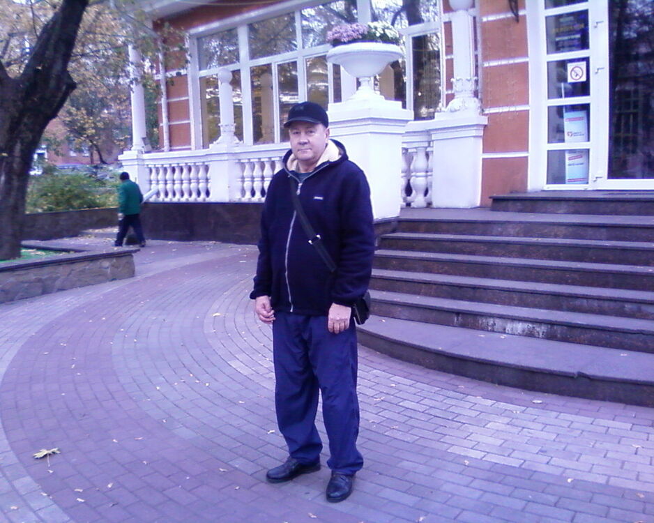  13412660  Vladimir, 66 ,    