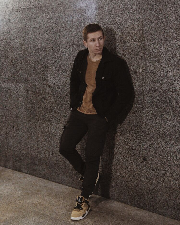  34050840  Andrey, 26 ,    